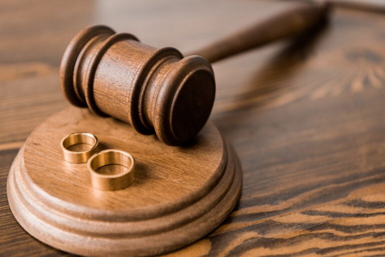 How Cooperation Cuts Your Divorce Costs